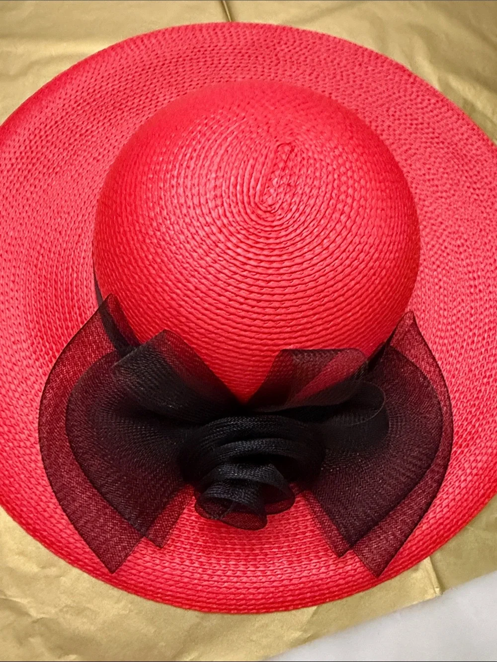 Vintage Elegant Red Wide-Brim Women's Sun Hat with Black Band